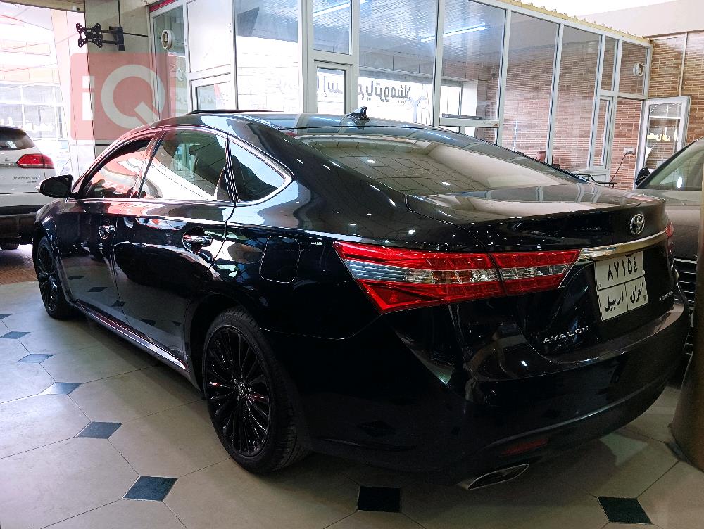 Toyota Avalon